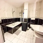 Moebiliertes Wohnen Auf Zeit Apartment